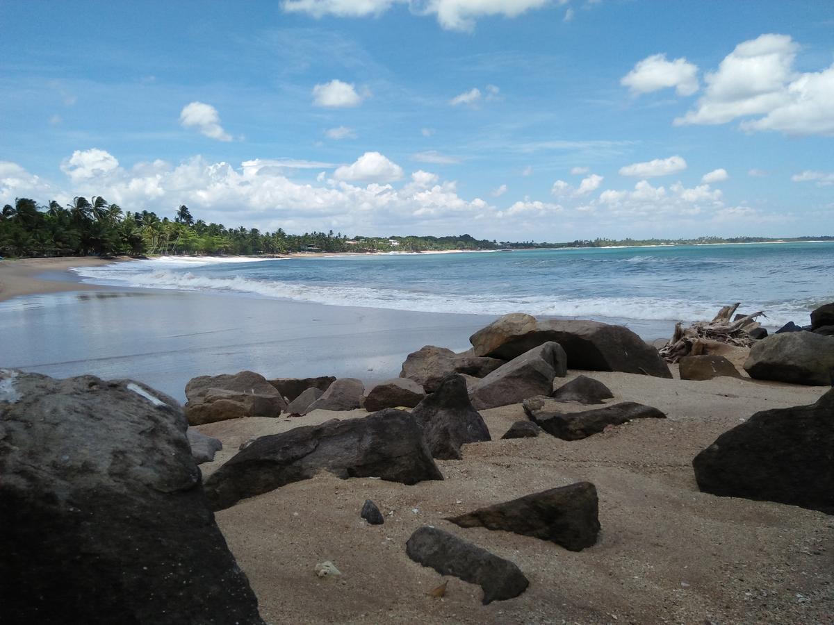 Parei Beach Inn Tangalle Buitenkant foto
