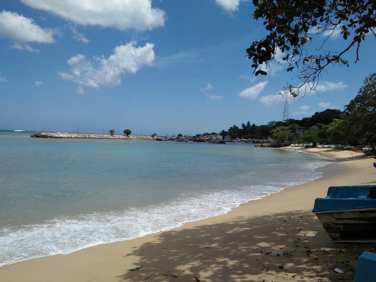 Parei Beach Inn Tangalle Buitenkant foto
